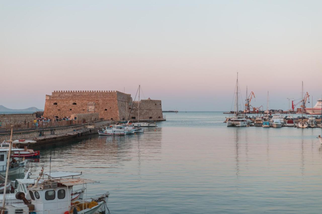 Theros By Agora Luxury Apartments In The Heart Of Heraklion المظهر الخارجي الصورة